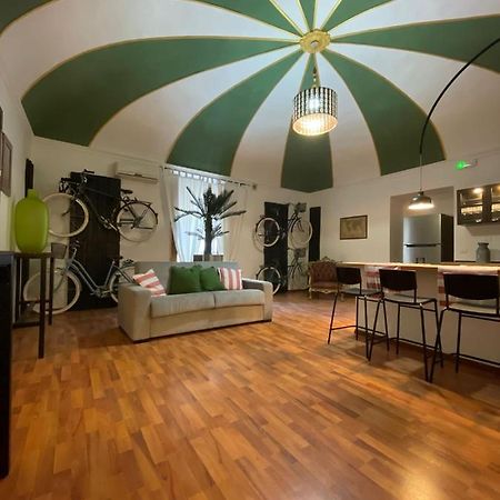 Bibike Apartment Catania Bagian luar foto