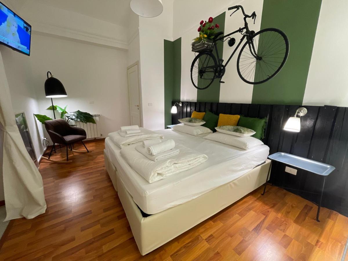 Bibike Apartment Catania Bagian luar foto