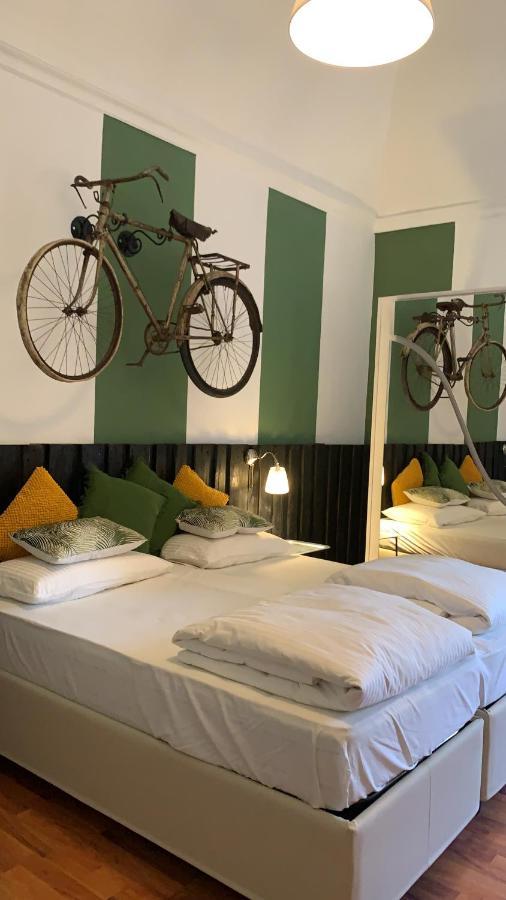 Bibike Apartment Catania Bagian luar foto