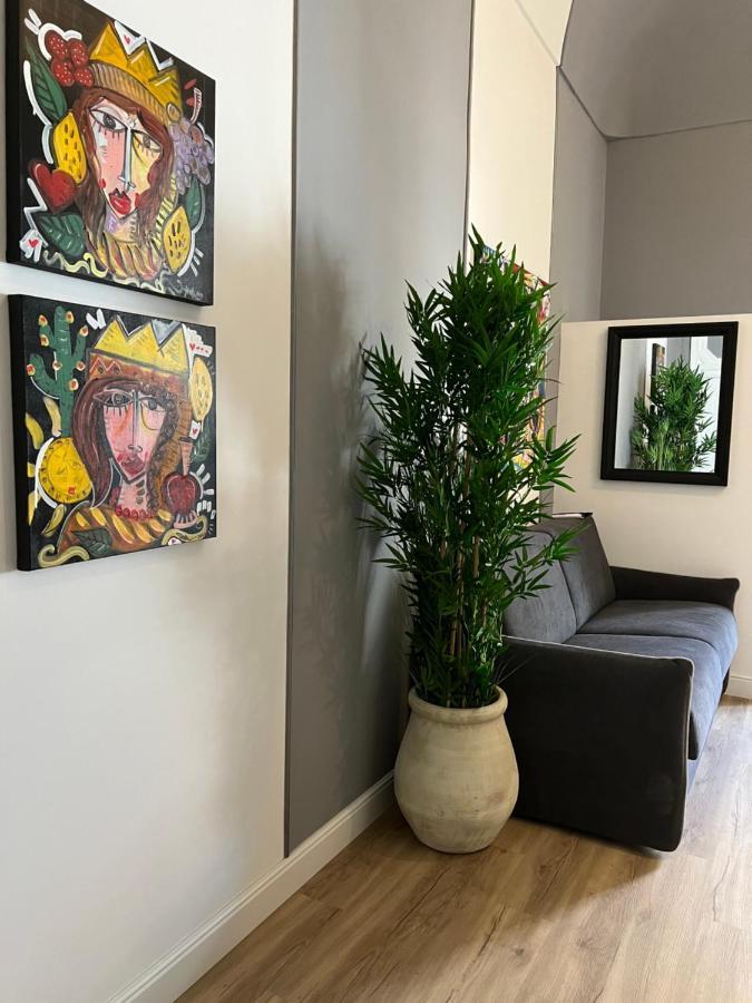 Bibike Apartment Catania Bagian luar foto