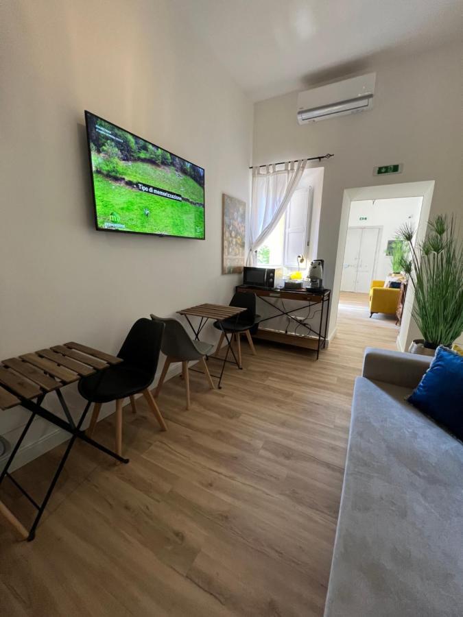 Bibike Apartment Catania Bagian luar foto